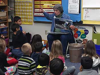 ellen teaching class about waste