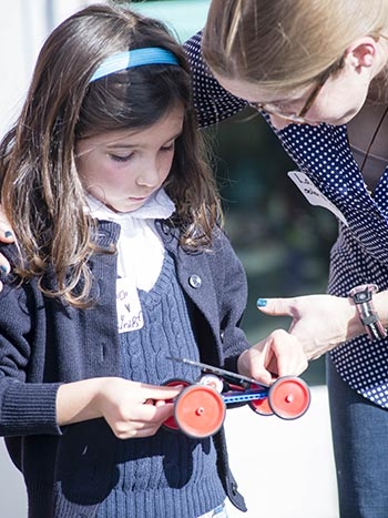 helping-student-with-solar-car